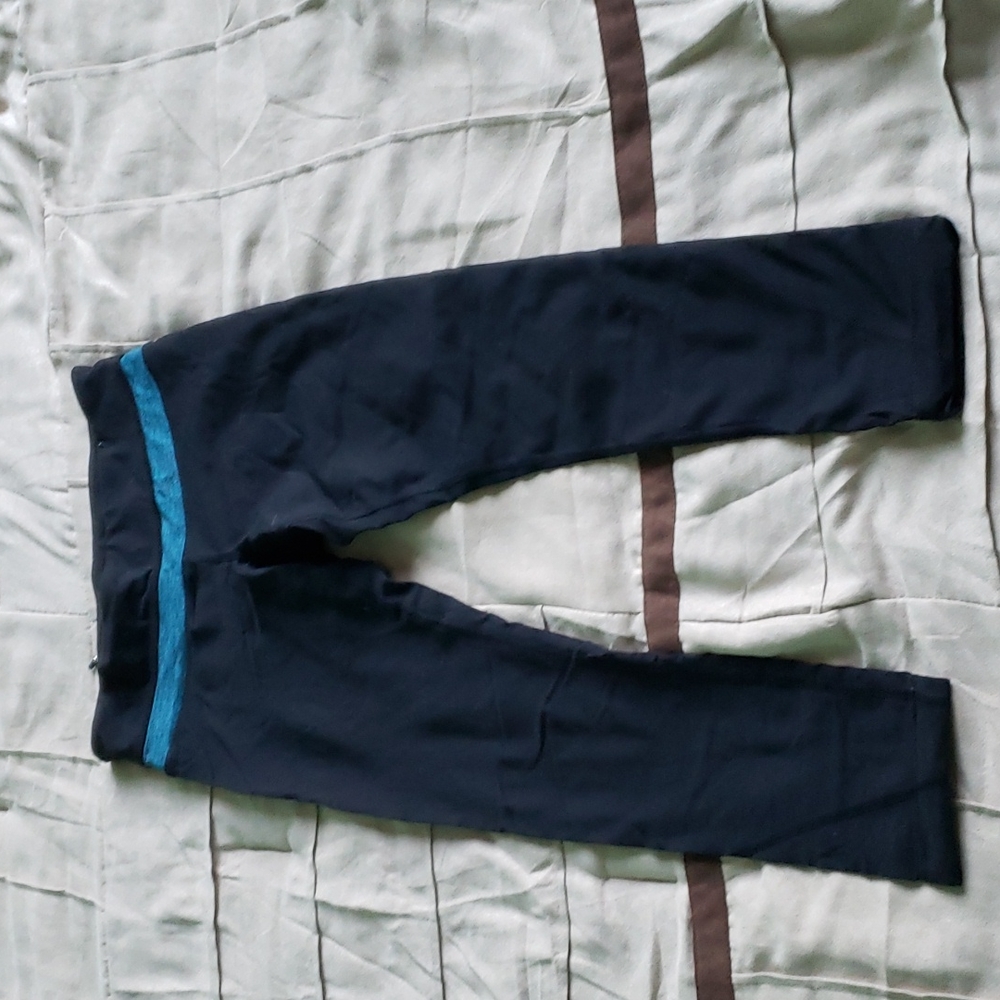 Women's S crop capri leggings